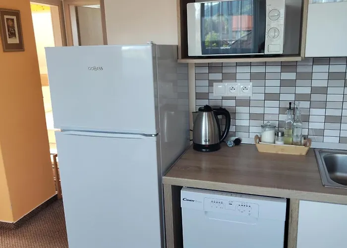 Lägenhet Demänova 238 *